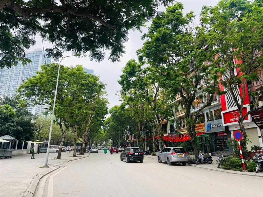 Mặt phố vạn phúc ba đình 65m2*5 tầng kinh doanh sầm uất vỉa hè 12m giá nhỉnh 30 tỷ
