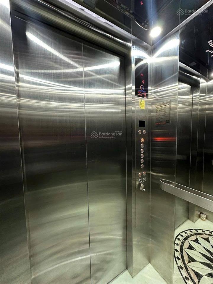 19,5 tỷ ngọc khánh ba đình 55m2*6 tầng*5m mt oto tránh vỉa hè full nội thất