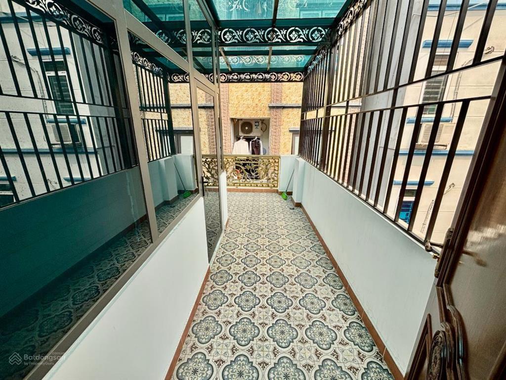 21,5 tỷ trần duy hưng 60m2*6tầng*5,5m mt ngõ thông trung kính 2 mặt thoáng full nội thất kinh đỉnh