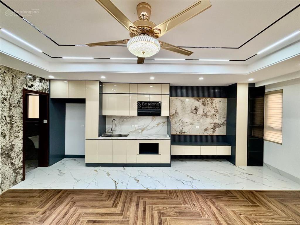 21,5 tỷ trần duy hưng 60m2*6tầng*5,5m mt ngõ thông trung kính 2 mặt thoáng full nội thất kinh đỉnh