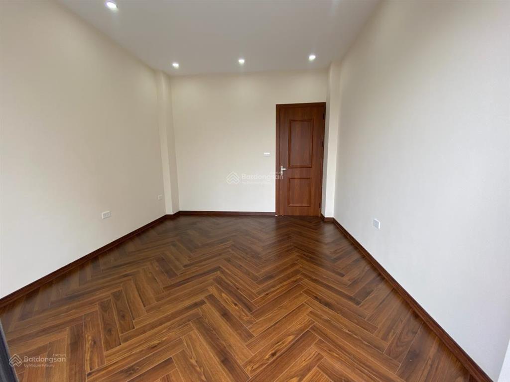 23,5 tỉ an trạch 85m2*6 tầng*4m mt mặt oto tt đống đa nhà mới thông sàn thang máy dọn ngay về ở