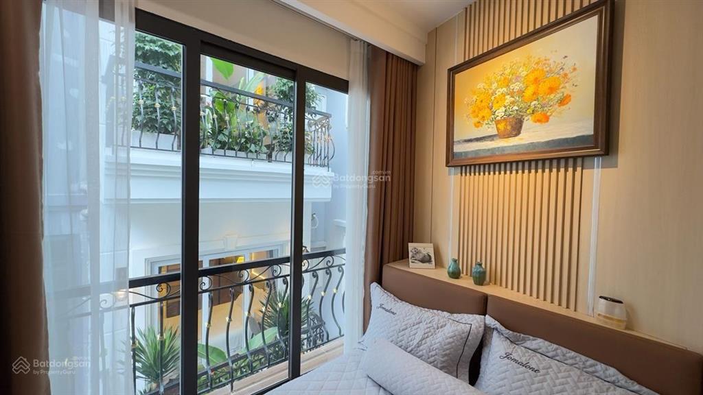 18,5 tỉ cảm hội 75m2*5 tầng thang máy*3,5m mr full nội thất ttq. hbt oto đỗ cổng ở kết hợp kd đỉnh