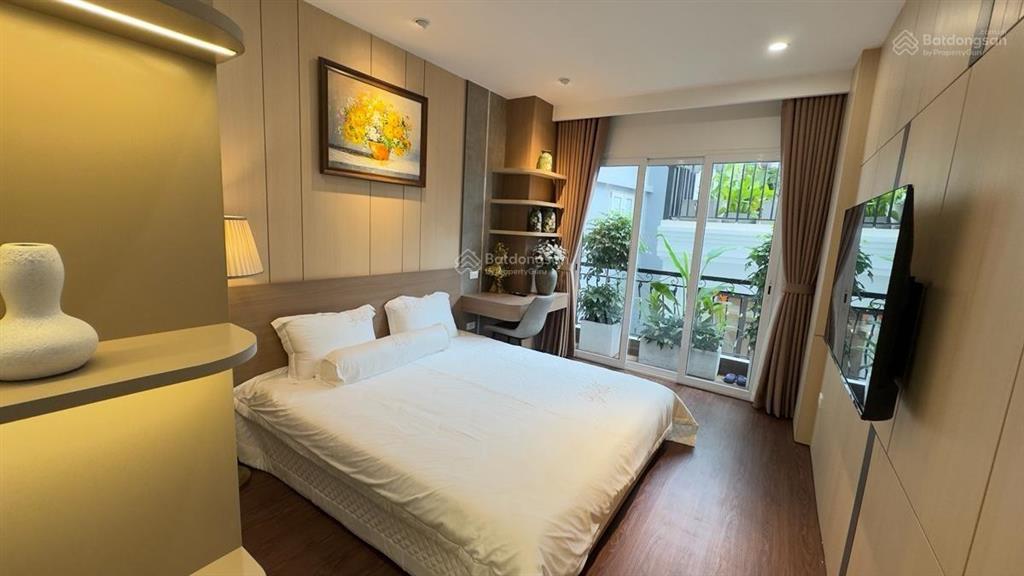 18,5 tỉ cảm hội 75m2*5 tầng thang máy*3,5m mr full nội thất ttq. hbt oto đỗ cổng ở kết hợp kd đỉnh