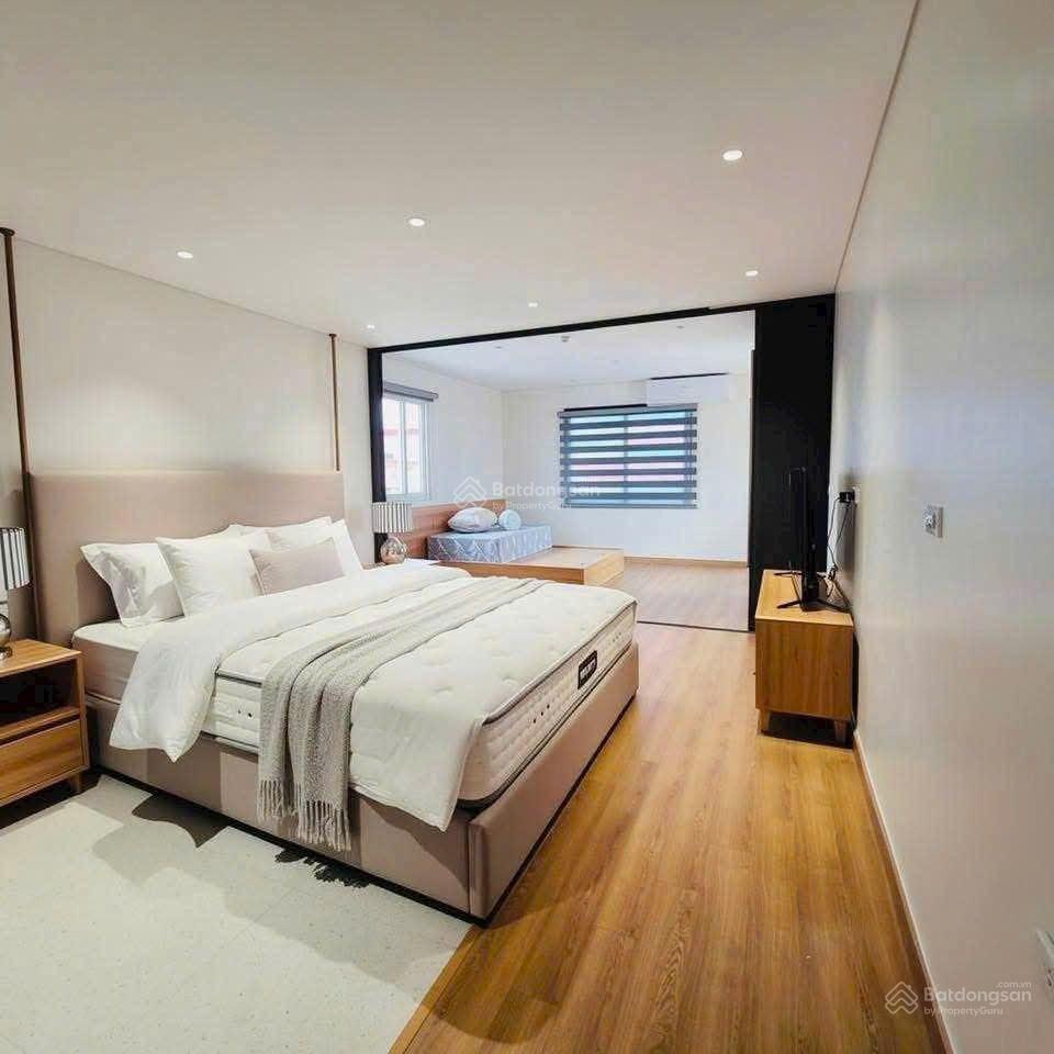 26,5 đào tấn ba đình 60m*7 tầng thang máy*5,5m mt thông sàn ngõ thong oto tránh