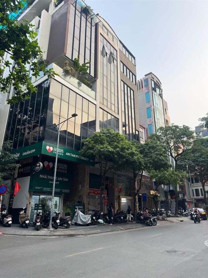 60,5 tỉ trần quang diệu 80m*8 tầng*20m mt lô góc mp gara 2 ô tô tránh vỉa hè kd 1,2 tỉ/năm