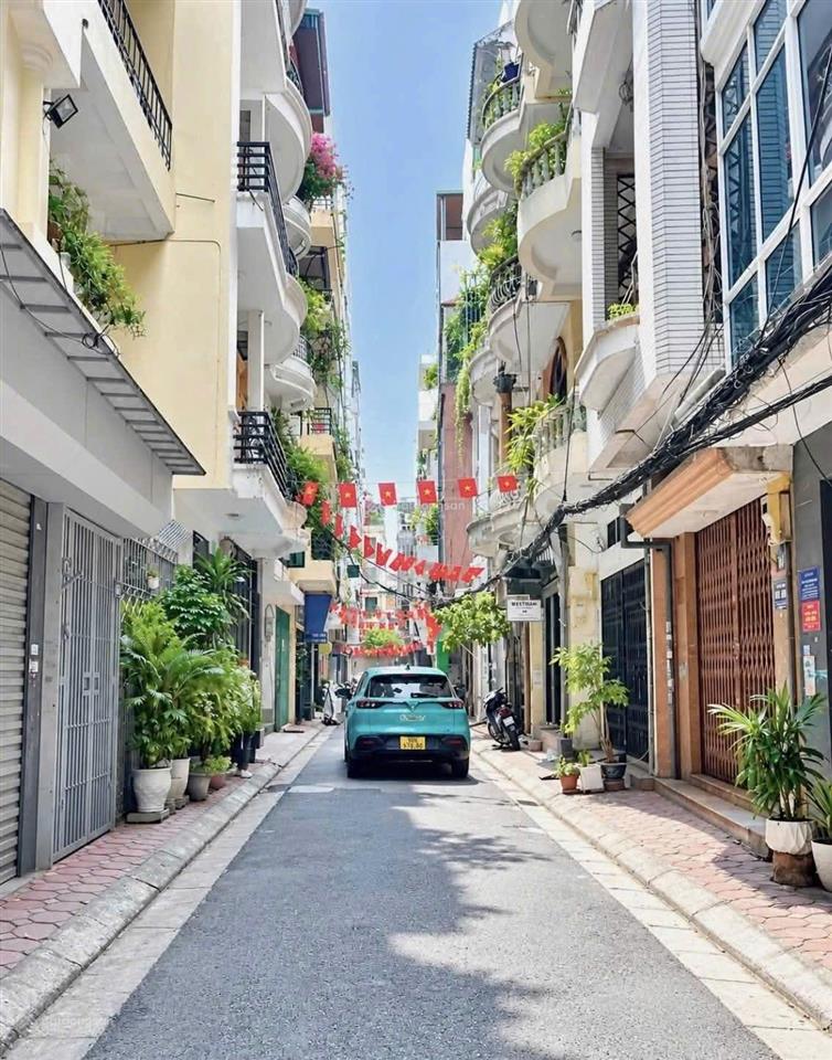16,5 tỷ phân lô lê văn lương 50m2, 4m mt vỉa hè ô tô tránh ở kết hợp kinh doanh vp thuận tiện