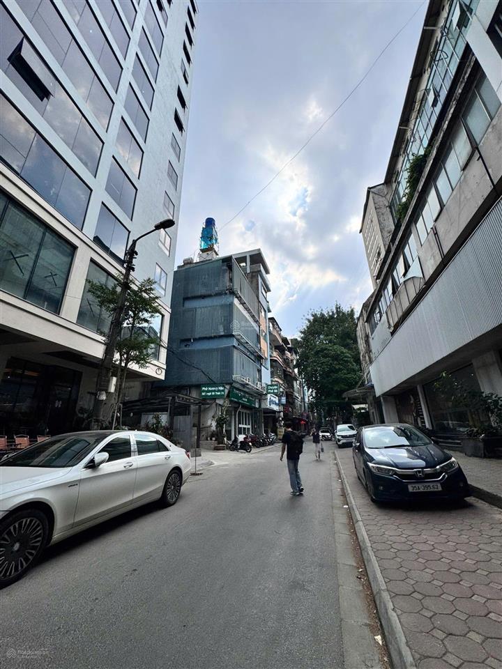 40 tỉ pl phố thái hà 60m*9 tầng*5,3m mt thông sàn thang máy ô tô tránh vỉa hè ngõ nông phố kd đỉnh