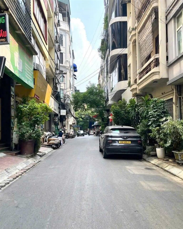 26 tỷ pl huỳnh thúc kháng 60m*7 tầng*4,5m mt thông sàn thang máy ngõ thông oto tránh vỉa hè