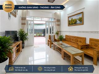 Gấp gấp giảm 200tr còn 6,6 tỷ  hẻm xe hơi  sát chợ 339  82m2  trung tâm plb.