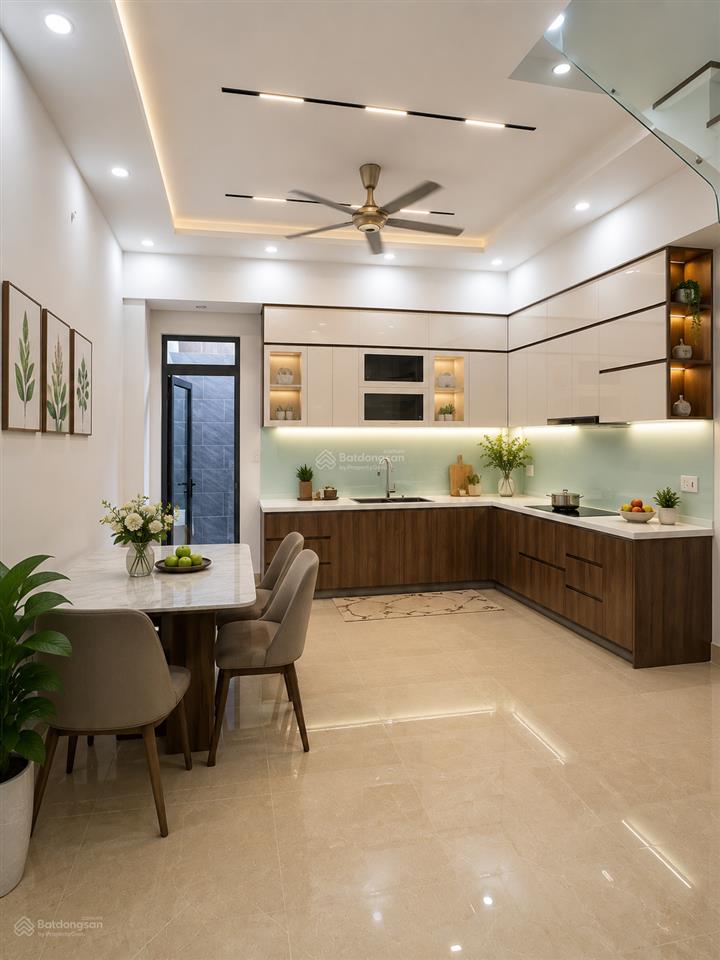Nhà đỗ xuân hợp 99m2  mt 5m  xe hơi vào nhà  9,75 tỷ