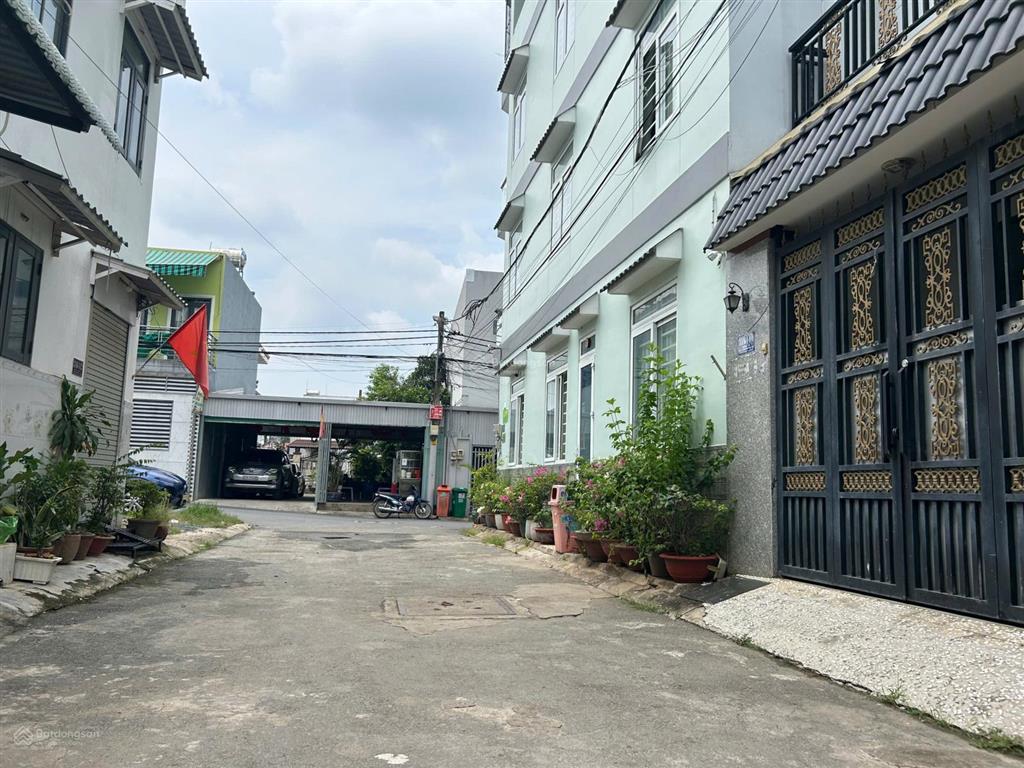 Chủ gấp bán! giảm 300tr  hẻm ô tô  3pn  lê văn việt  full nội thất