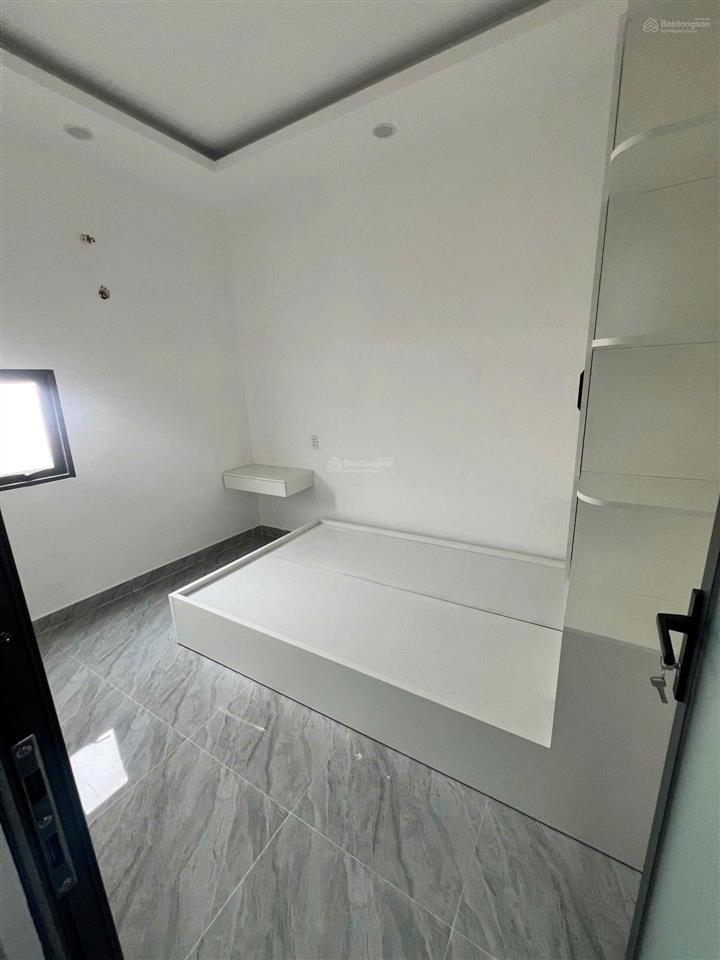Chủ gấp! giảm 200tr  2 tầng  2pn  2wc phước long  hẻm thông đỗ xuân hợp  còn 3.78 tỷ