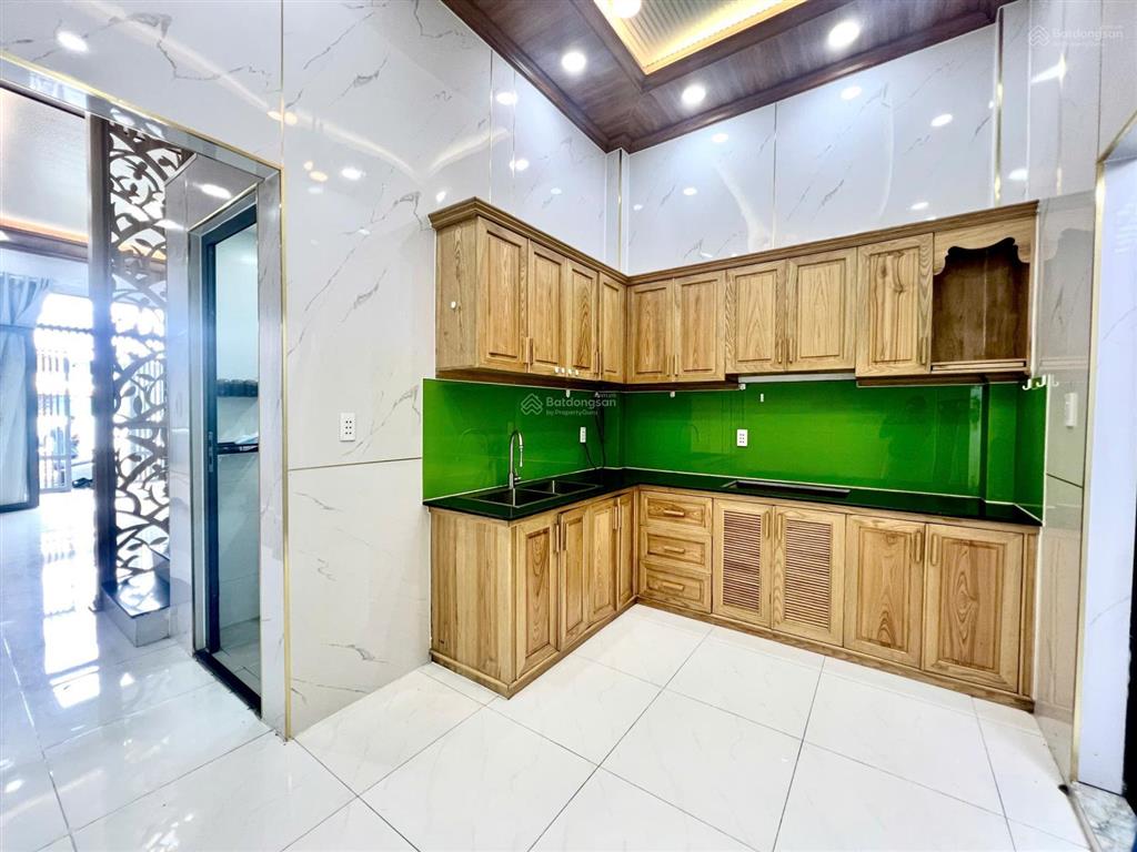 Nhà 3 tầng đường ô tô  ngay liên phường  nhỉnh 5 tỷ