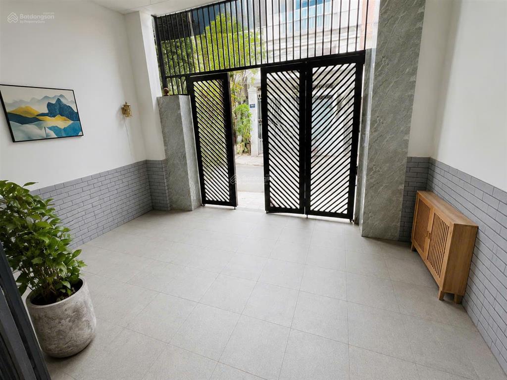 Bắt đáy  chạm là chốt  nhà quang trung  sát thcs hoa lư  70m²  nhỉnh 5 tỷ  ô tô vào nhà