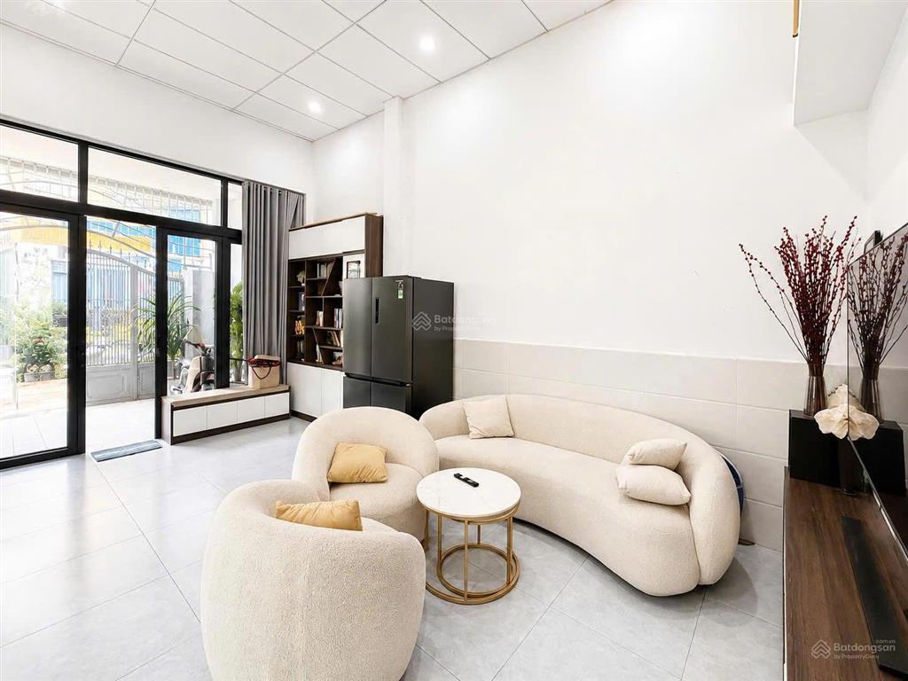 Bắt đáy  chạm là chốt  nhà quang trung  sát thcs hoa lư  70m²  nhỉnh 5 tỷ  ô tô vào nhà