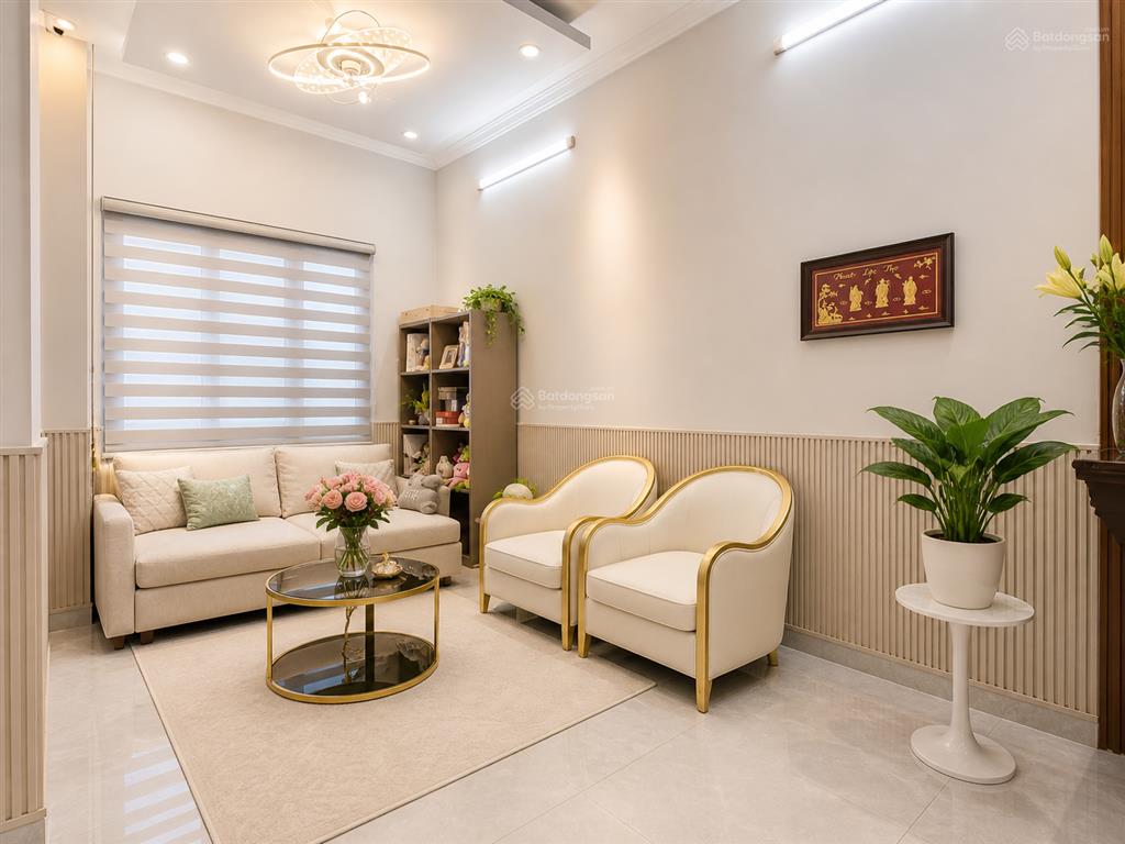 Nhà đẹp  hồ bá phấn  phước long a  dt 90m2  ngang 5m  full nội thất  chỉ 6.x tỷ