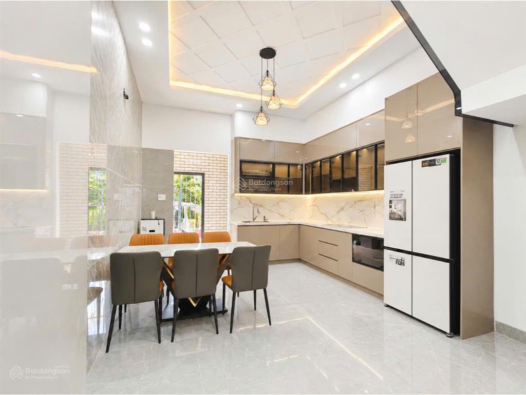 Siêu phẩm nhà đẹp nguyễn duy trinh bên cạnh kđt đông tăng long