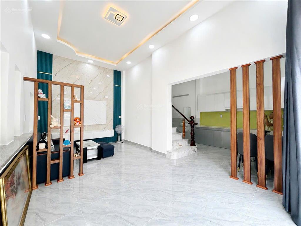 Nhà đẹp mặt tiền đường 14  phước long  global city  65m2  đường xe tải tránh