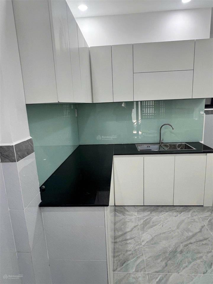 Chủ gấp! giảm 200tr nhà 2 tầng  phước long  hẻm thông đỗ xuân hợp  còn 3.78 tỷ