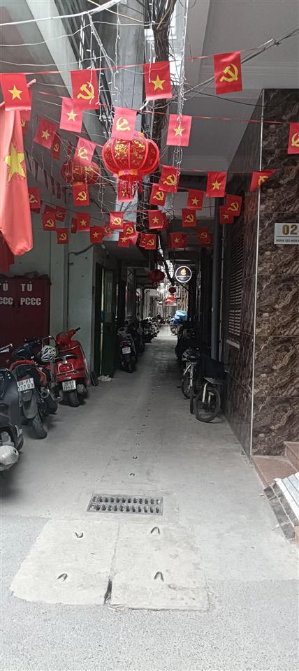 Chính chủ bán nhà số 3 ngõ 3/12 phố nhân hoà  gần kdt vinhomes cao xà lá hà nội