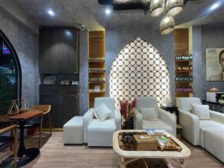 Bán nhà mặt tiền hồ hảo hớn quận 1, 34.3m2(3.9x9.3m) 3 tầng  thu ~432 triệu/năm giá tốt 18.2 tỷ
