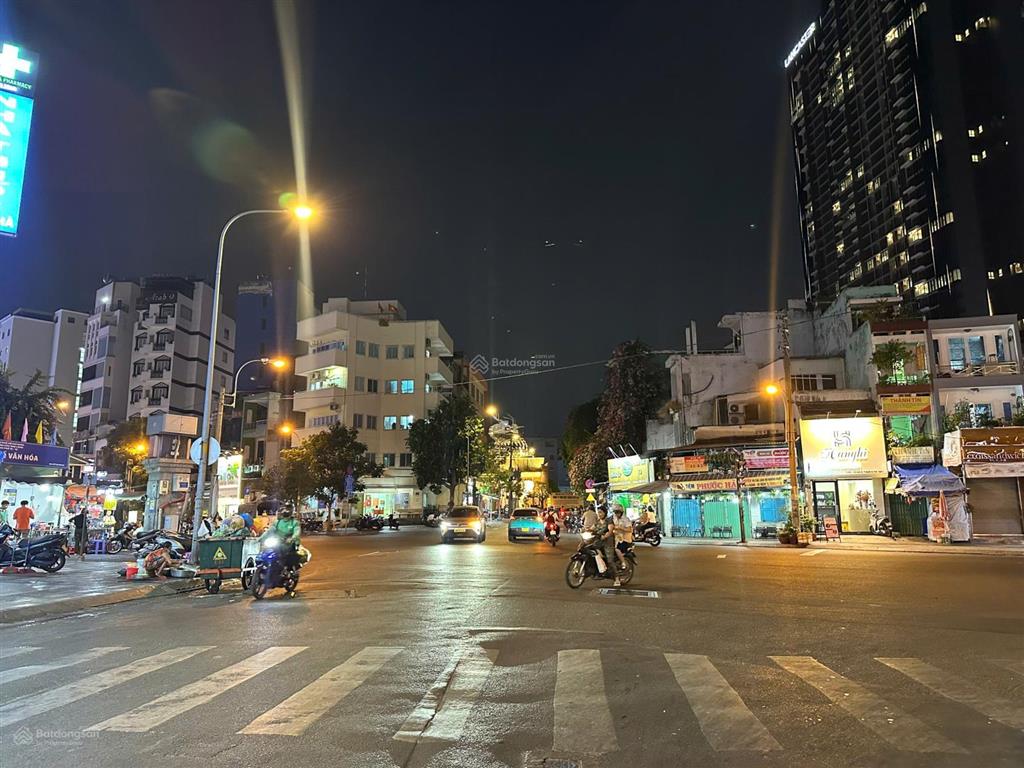 Bán nhà lâu đời hxh trần đình xu quận 1, 262m² nở hậu, quy hoạch hầm 7 tầng, giá tốt chỉ 59 tỷ tl
