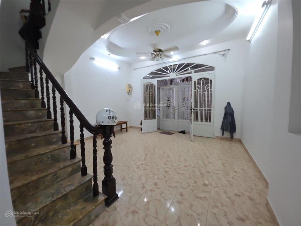 Bán nhà trần quang diệu, quận 3 khu kinh doanh thời trang sầm uất, 36m2 ngang hơn 4m giá 7,99 tỷ