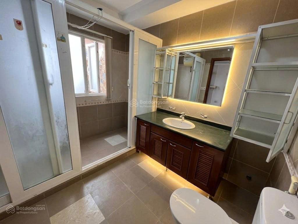 Bán nhà võ văn tần  trương định, quận 3 sau căn mặt tiền diện tích 79m2, ngang 7,3m, giá 21,3 tỷ