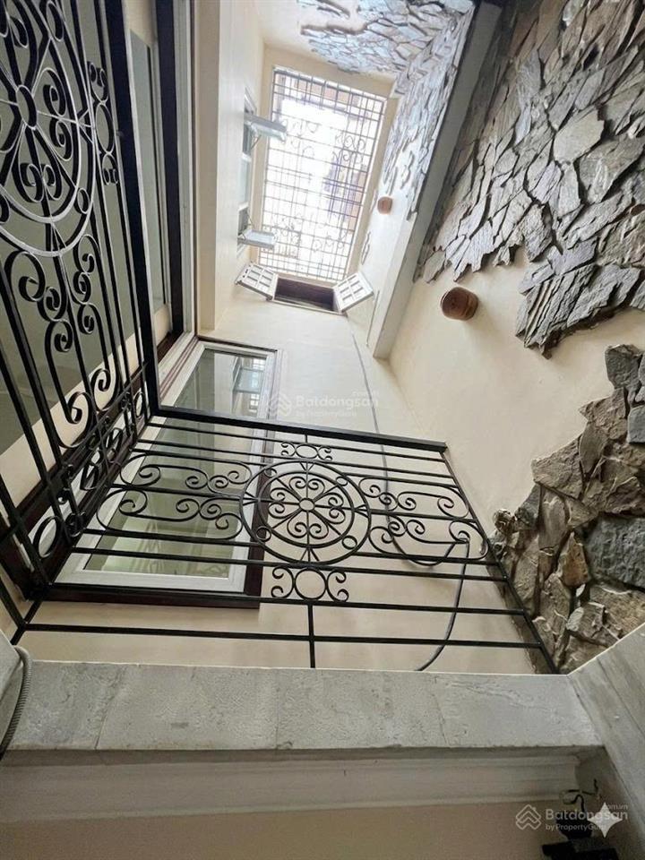 Bán nhà võ văn tần  trương định, quận 3 sau căn mặt tiền diện tích 79m2, ngang 7,3m, giá 21,3 tỷ