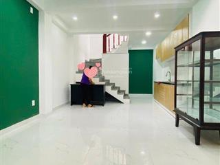Bán nhà 5 tầng đường bà hạt, quận 10  hẻm ô tô thông  5 tầng  nhà còn mới giá 9.2 tỷ