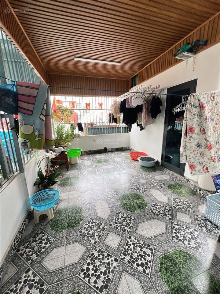 Bán nhà thanh xuân  ngõ thông oto qua nhà. dt 34m2  mt 3.5m x 6 tầng thang máy dọn về ở ngay.