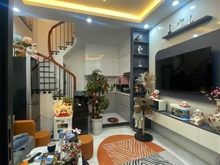 Bán nhà tôn đức thắng, 5m ra oto tránh 30m ra mặt phố. chỉ cách ngã 5 ô chợ dừa 100m.