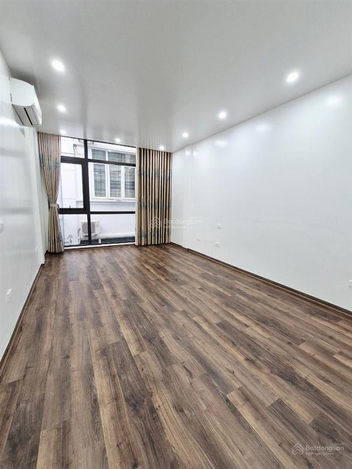 Bán nhà phố tôn đức thắng, oto đỗ cửa 20m ra phố  ngõ thông  kinh doanh. dt43m  mt3.8m x 6 tầng.