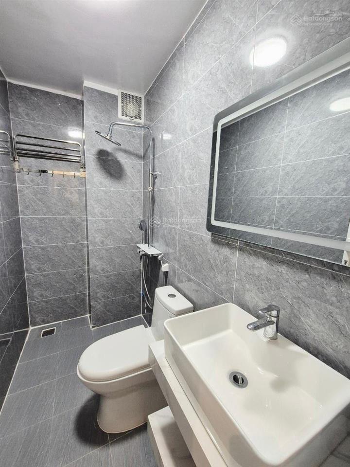 Bán nhà phố tôn đức thắng, oto đỗ cửa 20m ra phố  ngõ thông  kinh doanh. dt43m  mt3.8m x 6 tầng.