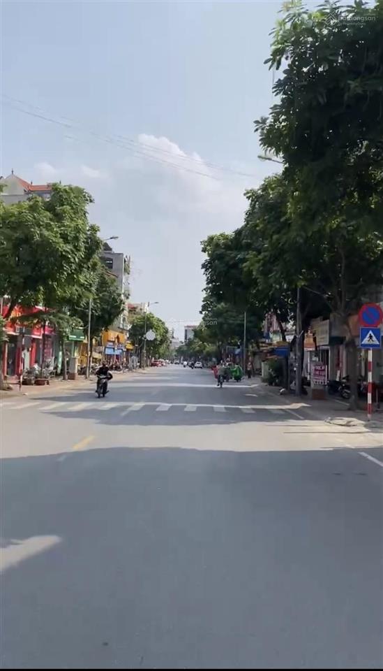 Bán đất trâu quỳ 73m, 2 mặt tiền, ô tô vào đất