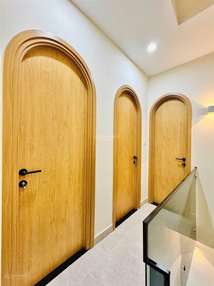 Giảm ngay 500 triệu chỉ còn 3,15 tỷ/80m2  nhà hxh nguyễn đình chiểu q3  gần chợ bàn cờ, sổ riêng