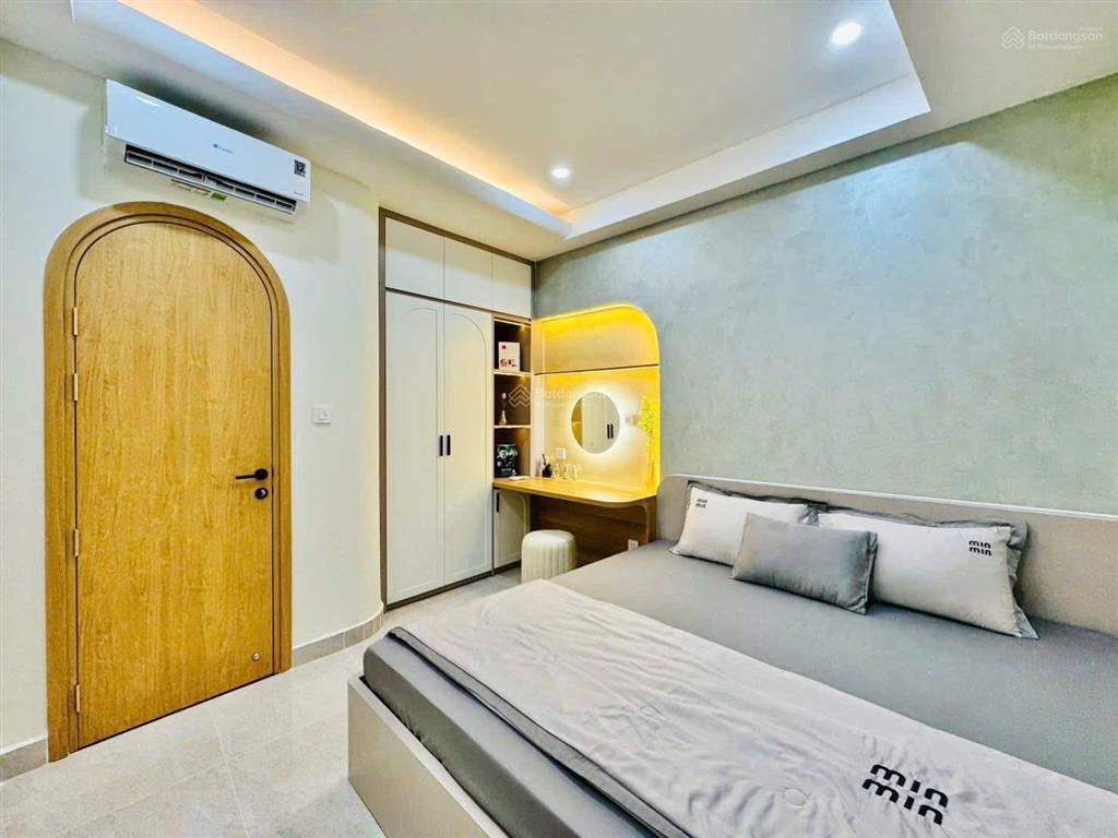 Giảm ngay 500 triệu chỉ còn 3,15 tỷ/80m2  nhà hxh nguyễn đình chiểu q3  gần chợ bàn cờ, sổ riêng