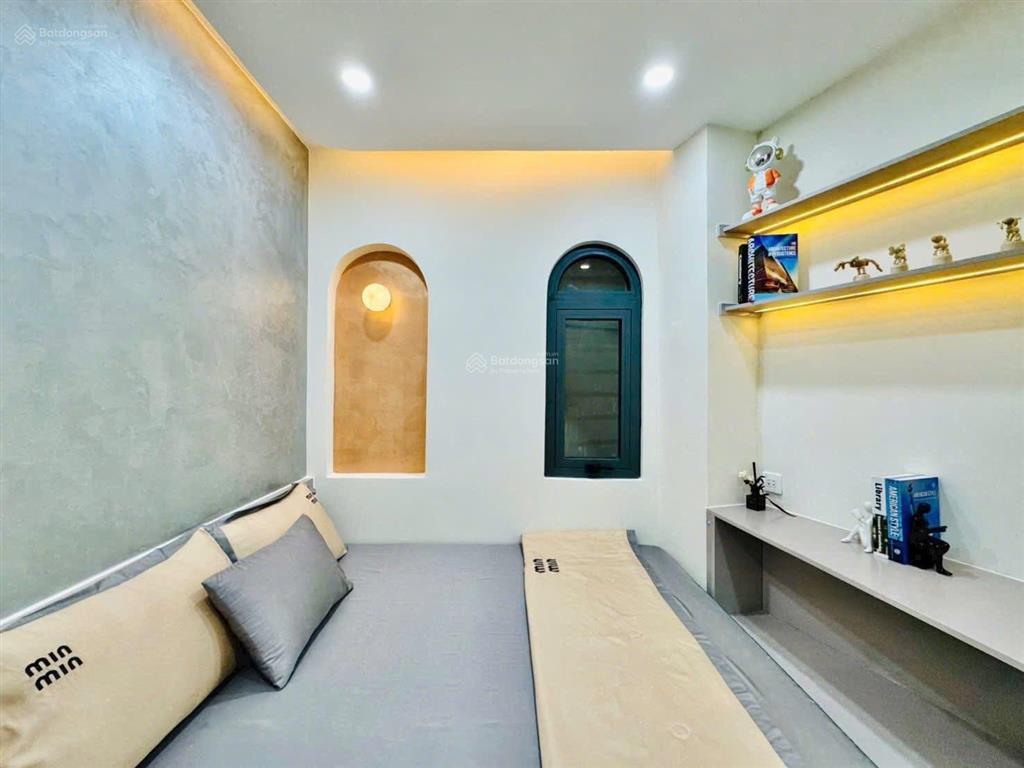 Giảm ngay 500 triệu chỉ còn 3,15 tỷ/80m2  nhà hxh nguyễn đình chiểu q3  gần chợ bàn cờ, sổ riêng