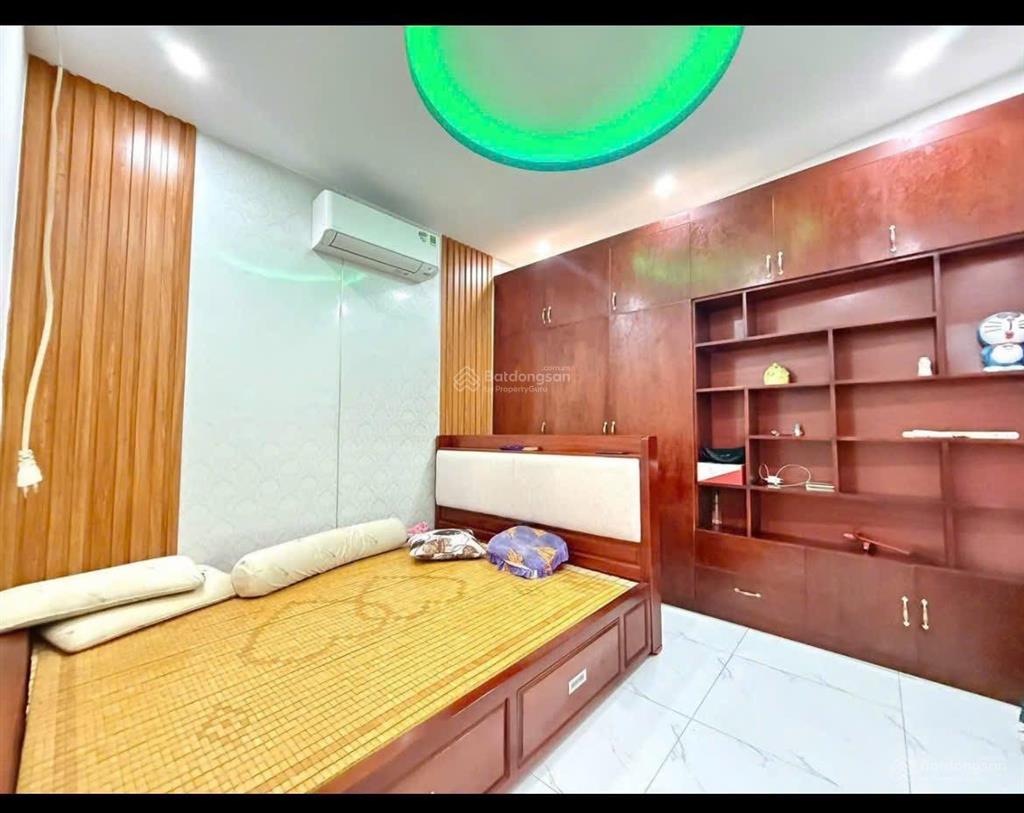 Bán nhà giá ngộp/60m2  hxh nguyễn hữu cảnh  gần landmark 81  sổ riêng, hoàn công đầy đủ
