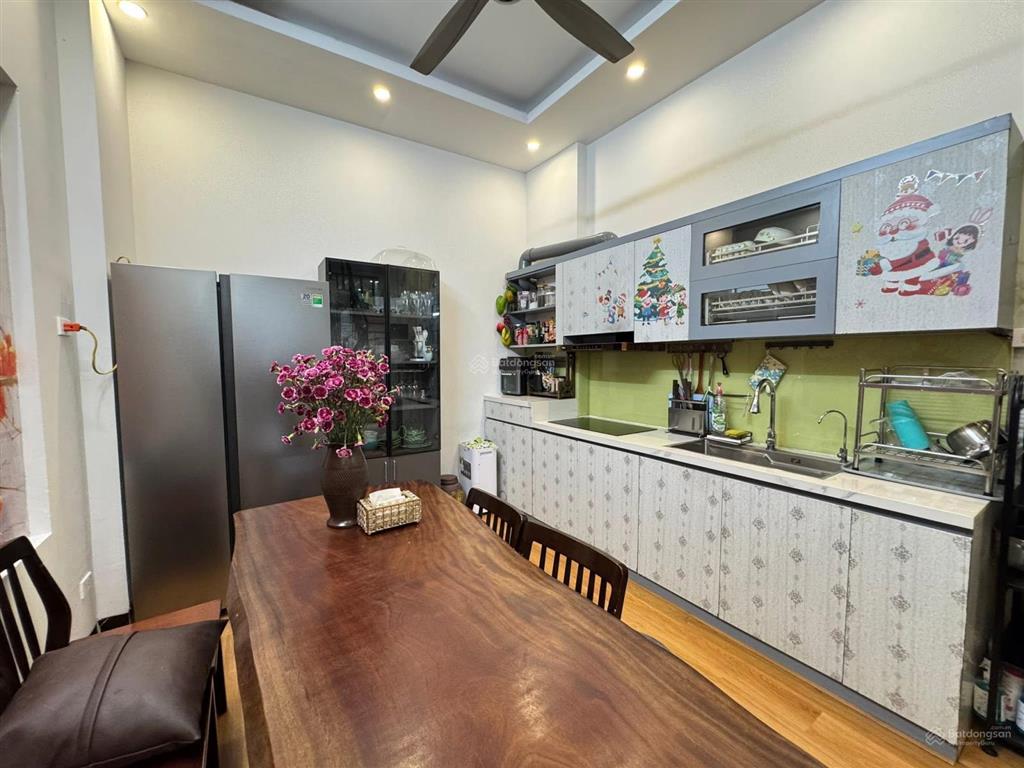 Minh khai  mai động, lô góc, cách ô tô vài bước chân, dân xây 32m2 sổ đẹp, giá 5,9 tỷ