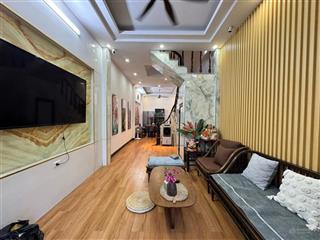 Minh khai  mai động, lô góc, cách ô tô vài bước chân, dân xây 32m2 sổ đẹp, giá 5,9 tỷ