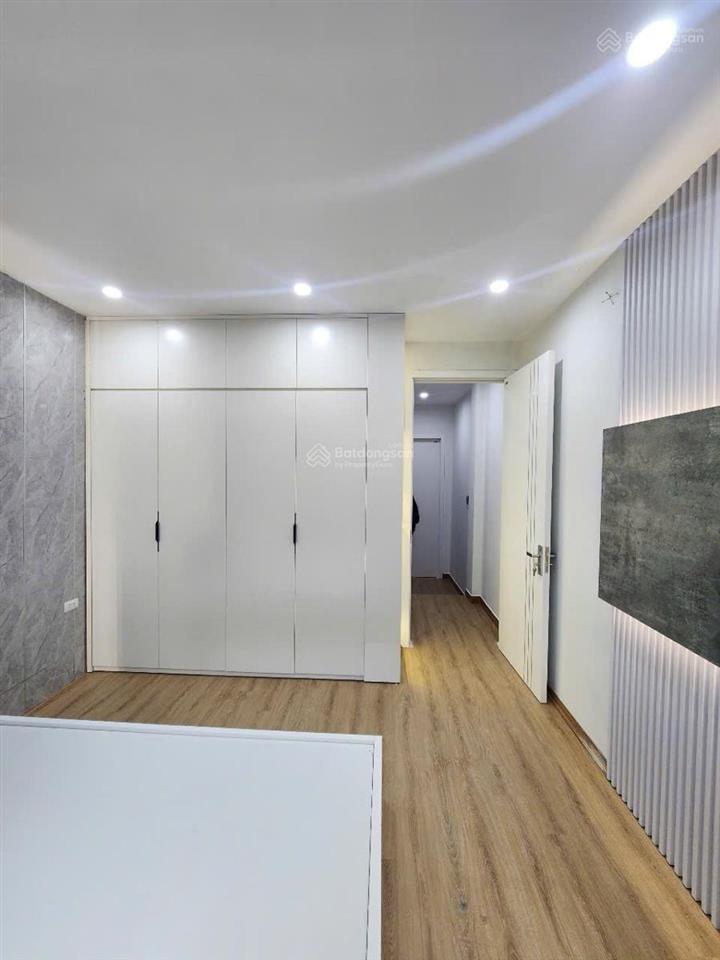 Chủ rất cần tiền bán gấp minh khai trung tâm quận hai bà ngõ đẹp nhà đẹp 30m mặt tiền đẹp giá 5,9ty