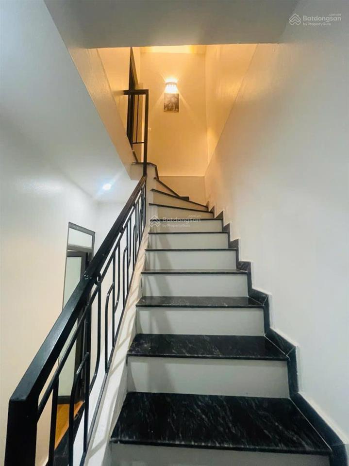 Chủ rất cần tiền bán gấp minh khai trung tâm quận hai bà ngõ đẹp nhà đẹp 30m mặt tiền đẹp giá 5,9ty