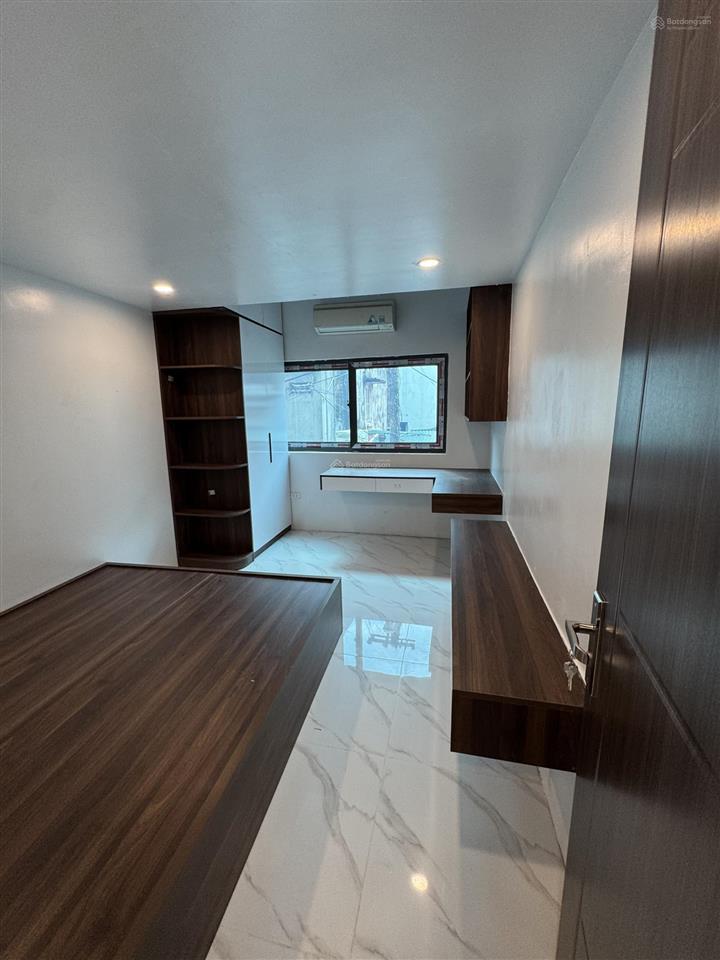 Thanh nhàn  minh khai, bạch mai 35m2 căn góc 2 thoáng, 3 ngủ ngõ to kinh doanh giá 5,6tỷ. sổ đỏ