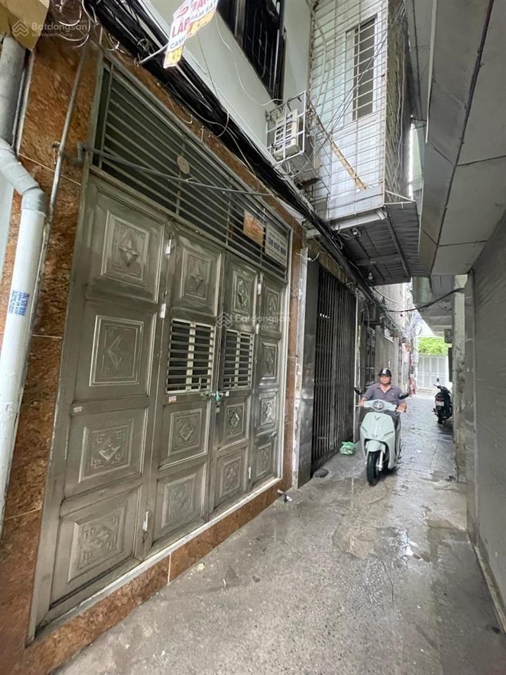 Trương định ngã tư chợ mơ, 30m, ngõ thông 2 thoáng gần phố, 4 tầng đẹp giá chỉ 5,8 tỷ