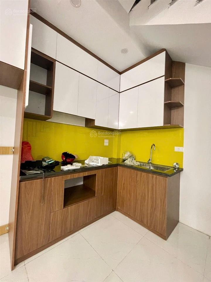 Hiếm! bạch mai, căn góc, ngõ rộng cách mặt phố 20m, dân xây, 3 ngủ, sổ riêng, ko quy hoạch