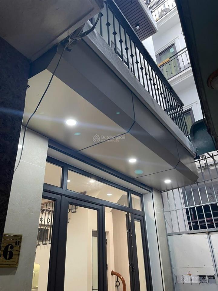Dương văn bé nhà đẹp 5 tầng 30m ra ô tô full nội thất giá 5,9 tỷ
