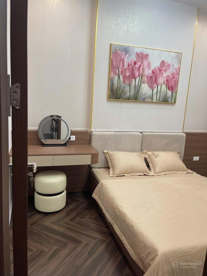 Dương văn bé nhà đẹp 5 tầng 30m ra ô tô full nội thất giá 5,9 tỷ