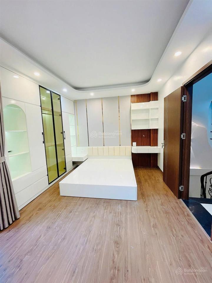 Dương văn bé hàng xóm times city cách 50m ra mặt phố ngõ thẳng tắp ô tô đỗ cửa, full nt, sđcc 48m2