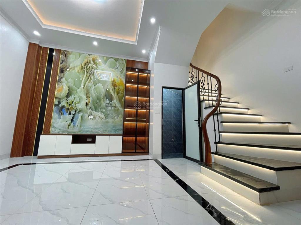 Dương văn bé hàng xóm times city cách 50m ra mặt phố ngõ thẳng tắp ô tô đỗ cửa, full nt, sđcc 48m2